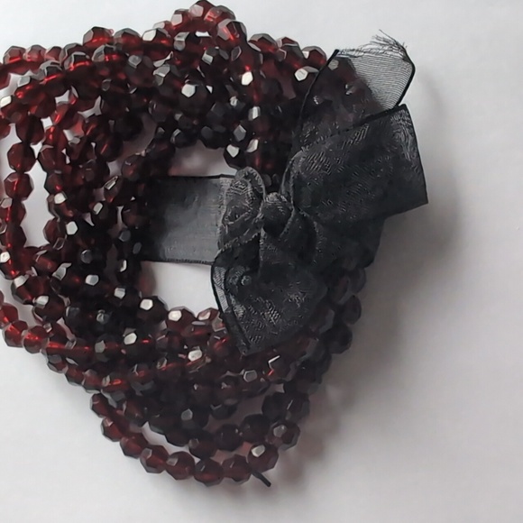 Ruby red faux garnet bead multi strand bracelet with ribbon bow - Picture 2 of 5